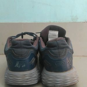 Sports Shoes For Men