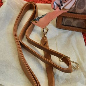 COACH SLING BAG