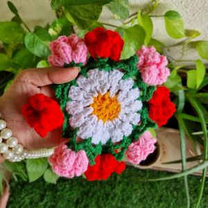 Handmade Crochet showpiece/Coasters🌺