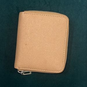 Hey Selling A Very Handy Wallet.