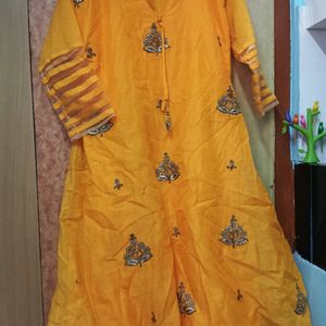 Haldi Kurta