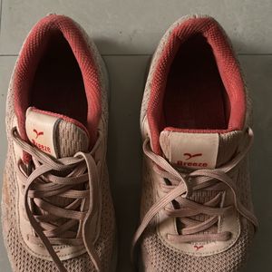 Walking shoes for women