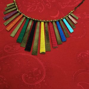 Multicolour necklace