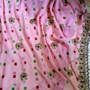 Pink Beautiful Heavy Saree 🥻