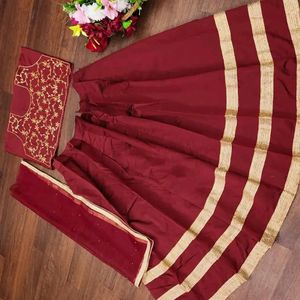 Marron Beautiful Silk Lehenga