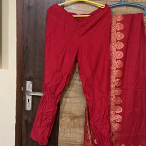 Anouk M Size Red Silk Kurta Set