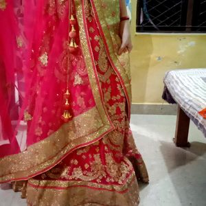 Bridal Rani Colour Lahenga With Chuni