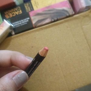 Nybae Lip Liner