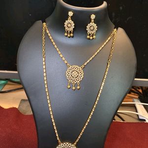 Dazzling Neck Set!