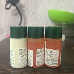 Biotique Body Wash (2) + Moisturiser (1)