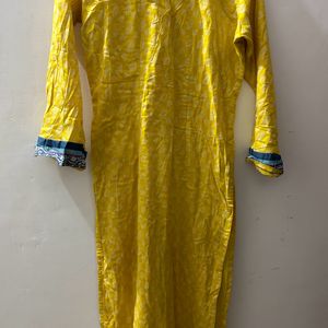 Pakistani Kurta And Dupatta Set