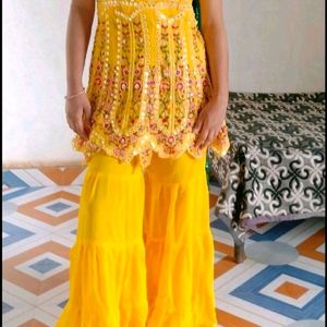 Sarara Kurti With Dupatta