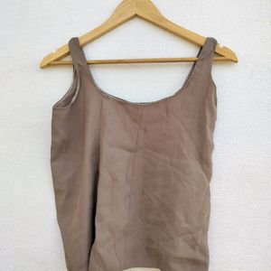 Trending Corian Braun Tank Top