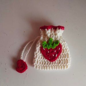 Crochet Strawberry Pouch