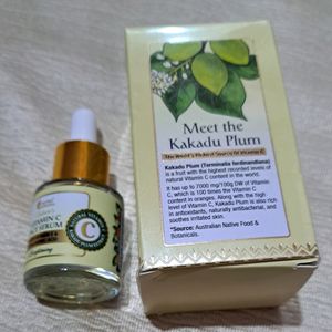 St. Botanica Vitamin C Serum