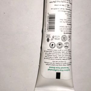 MCAFFEINE Face Wash Consisting Green Tea