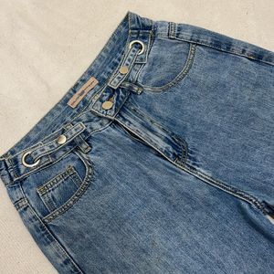 Women Hook Jeans