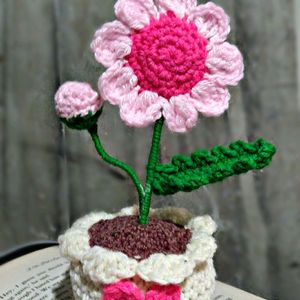 Crochet Sunflower Pot