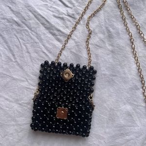 MINI BLACK SLING BAG