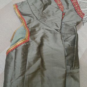 Saree With Blouse