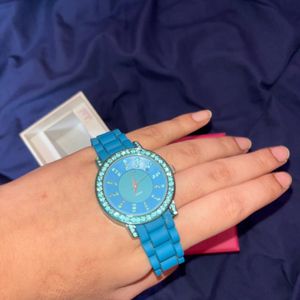 Aqua Blue QUARTZ wristwatch