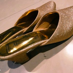 Golden Sparkling Heel