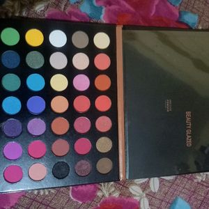 35 Different Colour Eyeshadow Palette