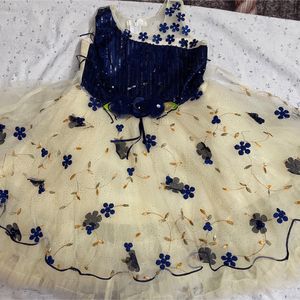 Party Wear Frock For Girls Aged 3 To 4years