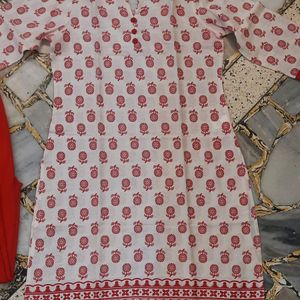 PURE COTTON KURTI WITH LEGGINGS