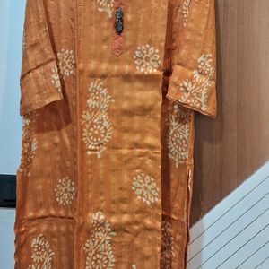 Unique Orange Shade Kurta