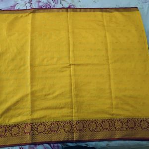 Yellow Saree With Blouse