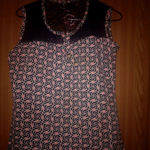 Stylish Top Sleeveless