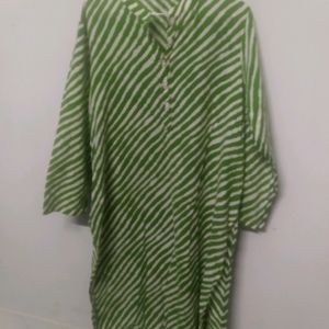 Green Lahariya Kurti