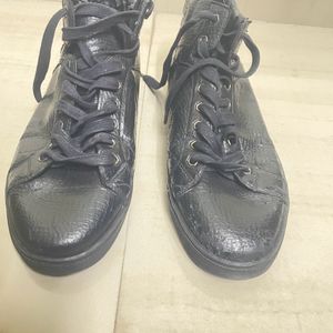 Zara Man Black Shoes