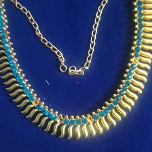 Traditional Blue Stone Necklace