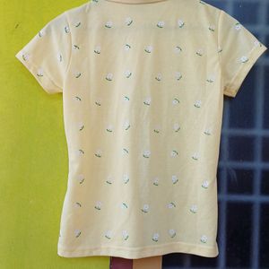 Yellow T-shirt (Boys)