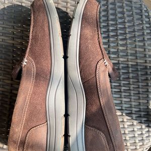 Skechers Brown Quilted 👞 Loafers - Size 6.5