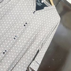 Light Grey Dotted Top For Girl Or Woman 42 Bust