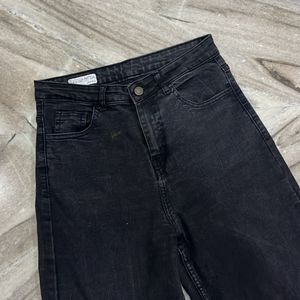 Kotty Black Straight Fit Jeans