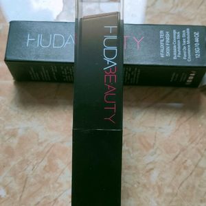 Combo Huda Stick Sugar Foundation And Shi