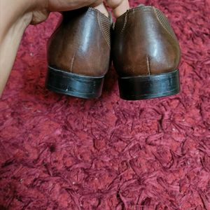 Authentic "Paul Jourdan" Oxford Tanbrown Shoes