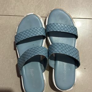 DressBerry Skyblue Wedged Size UK4