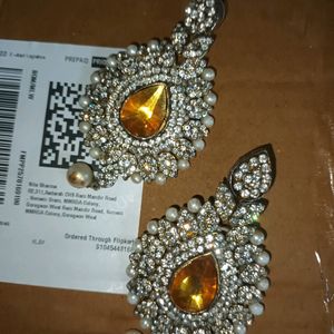 Nice Condition Earring