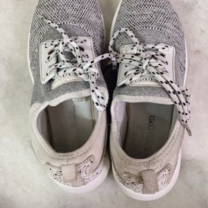 Price Drop Original Kappa Sneakers