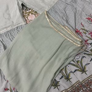 Grara Kurta Set