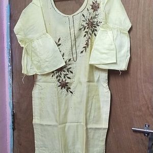 Designer Kurta With Designe Sleeves For Wedding