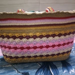 An Elegent HANDMADE handbag