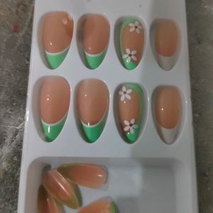 Artificial Nails