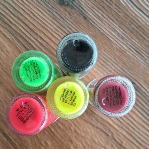 Myglamm Set Of 5 Nailpolish