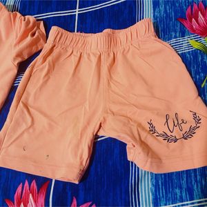 Baby girl T-shirt And Shorts